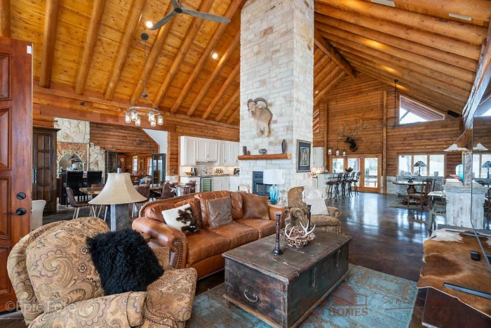 Decatur, TX Rush Creek Ranch Log Home Addition (L12667)
