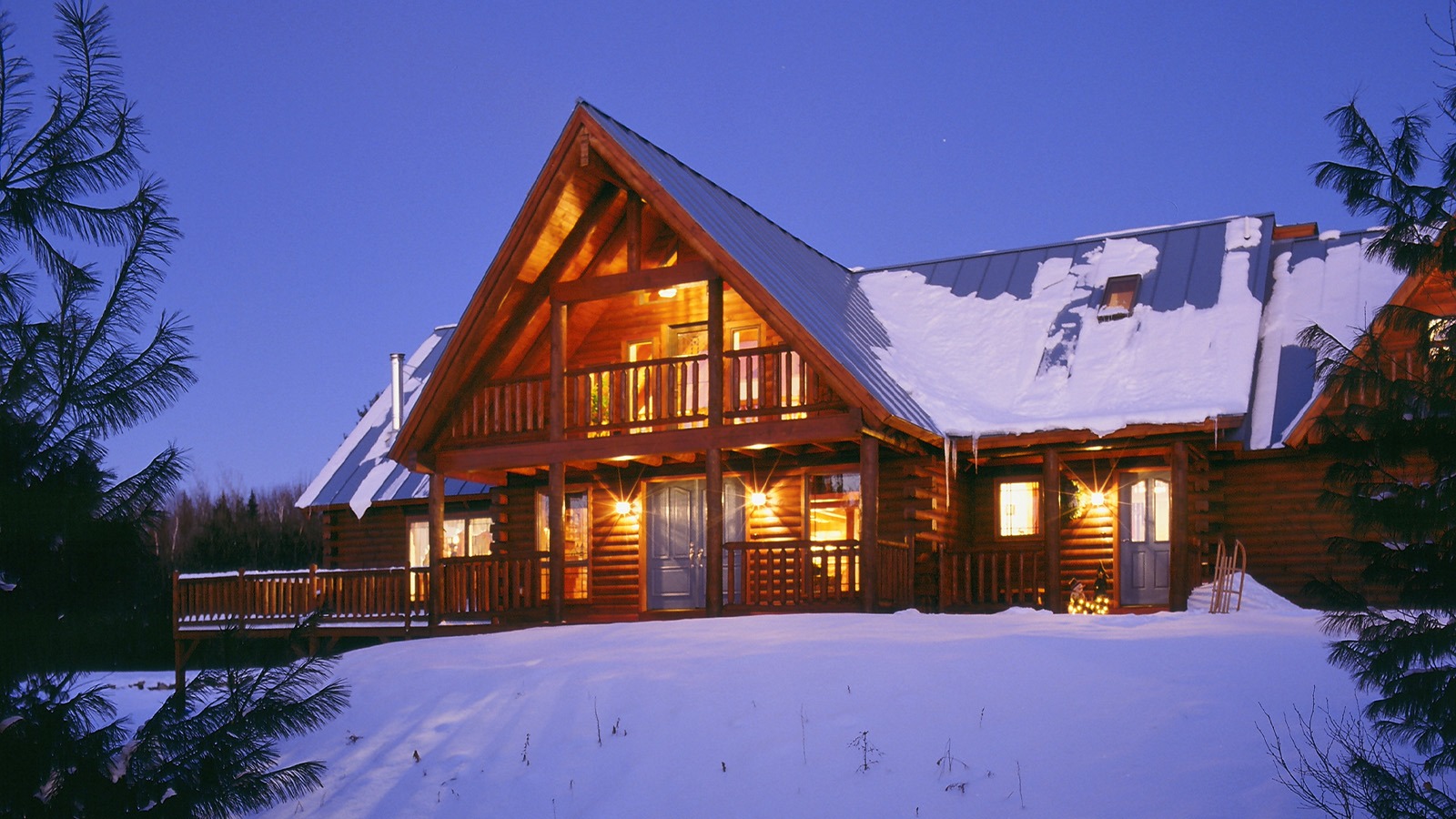 The Littleton: A Wonderful Real Log Ski Home