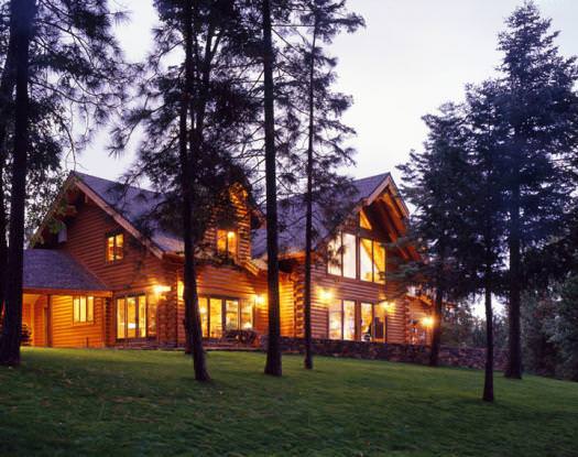 Chester, California Real Log Home Looks Great in Snow