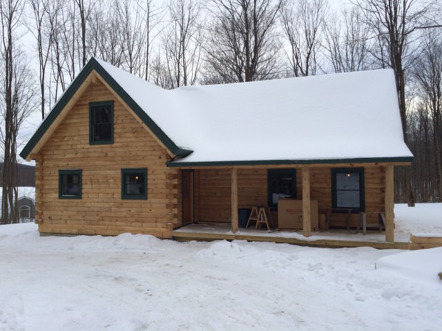 The HoliMont: A Perfect Winter or All-Season Real Log Home