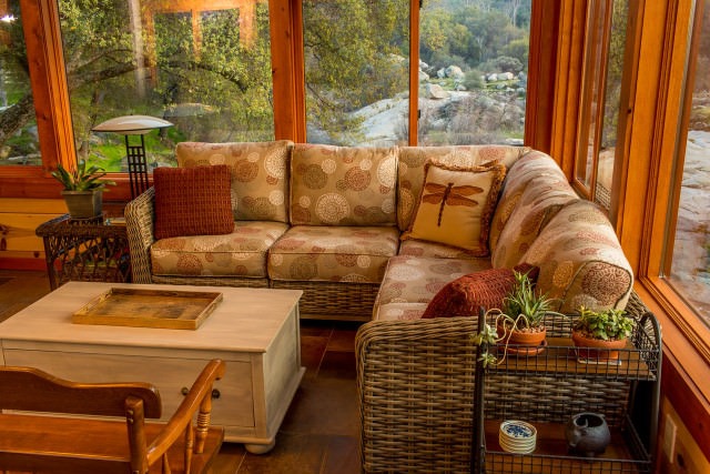 A California Craftsman Log Home
