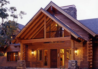 Colfax Mountain Lodge exterior front