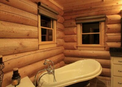 The Starview Log Home - bathroom