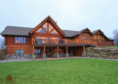 The Starview Log Home - exterior back