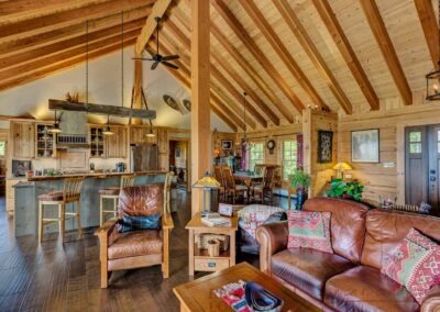 Ridgeview Ranch - great room