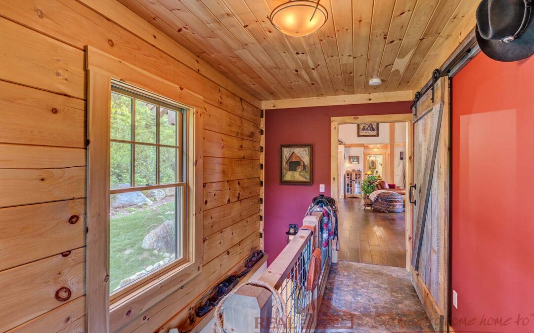 Making a Colorful Statement in Your Log Home