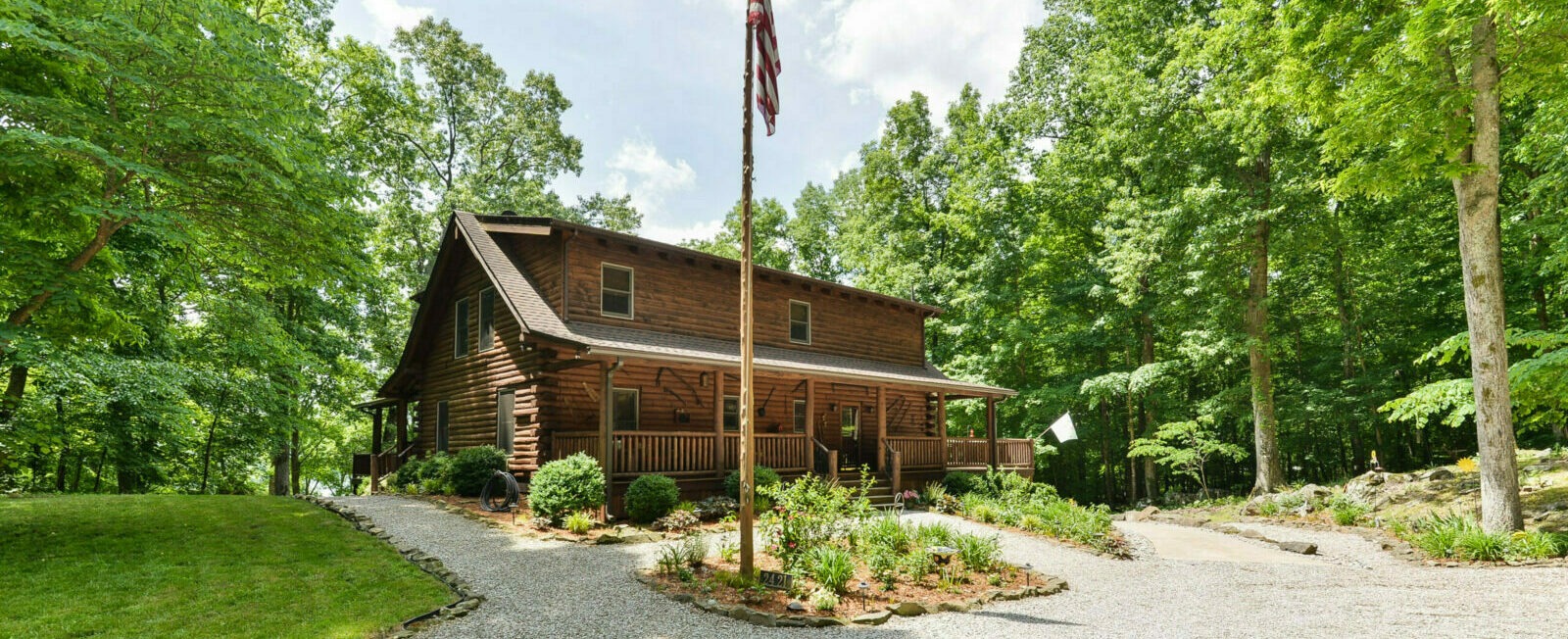 Lake Nolin Retreat exterior