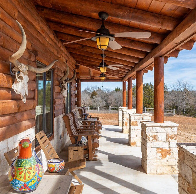 Managing Settling in the Log Home