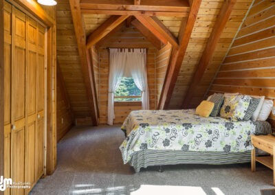 Wasilla Log Home (9976) bedroom