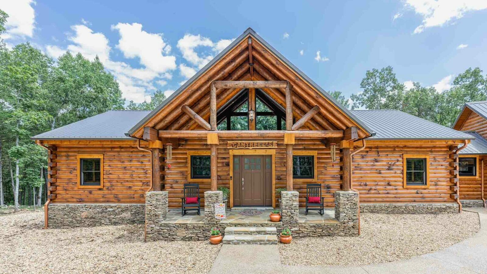 Landscaping For Easy Log Home Maintenance - Real Log Homes